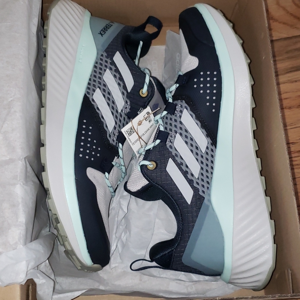 Size 8 Adidas